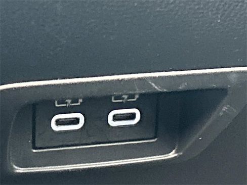 Used 2023 Toyota Corolla Cross XSE w/ Convenience Package image 23