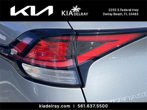 Certified 2024 Kia Sportage LX image 7