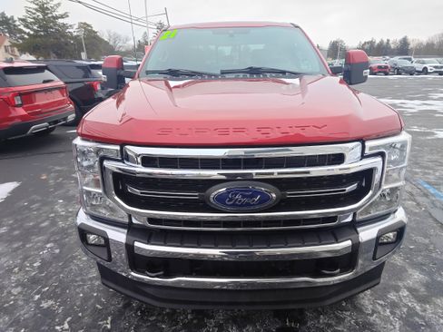 Used 2021 Ford F250 Lariat image 3