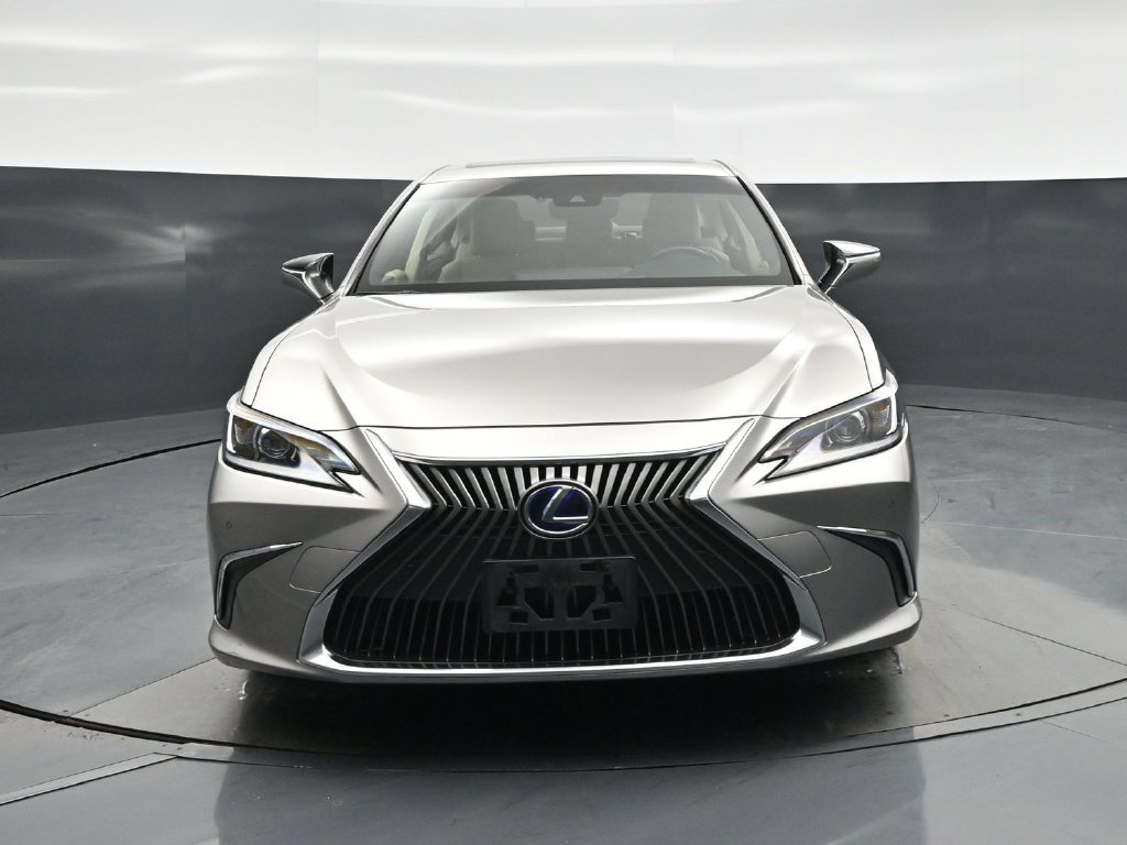 Used 2019 Lexus ES 300h w/ Premium Package FWD image 24