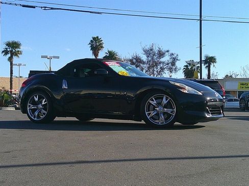Used 2012 Nissan 370Z Touring w/ Sport Pkg image 38