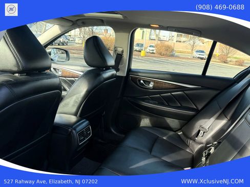 Used 2018 INFINITI Q50 Luxe w/ Essential Package (3.0T Luxe) image 26