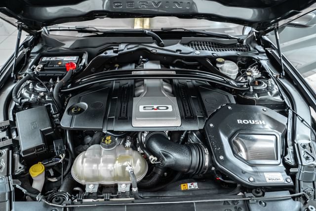 Used 2018 Ford Mustang GT w/ Equipment Group 301A RWD image 29