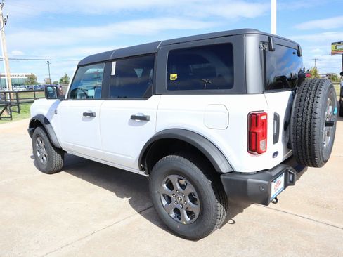 New 2025 Ford Bronco Big Bend image 23