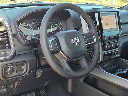 Used 2026 RAM 1500 Big Horn AWD/4WD image 10