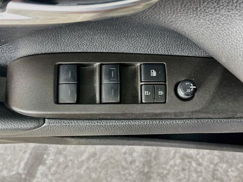Used 2022 Toyota Camry LE FWD image 15