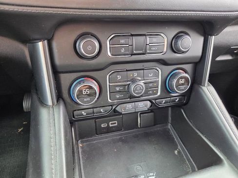 Used 2021 Chevrolet Tahoe Z71 AWD/4WD image 29
