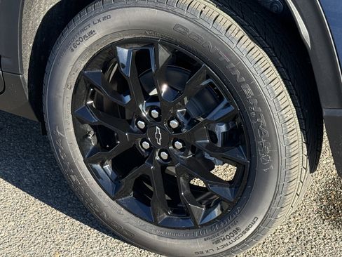 New 2026 Chevrolet Traverse LT w/ Midnight/Sport Edition image 32