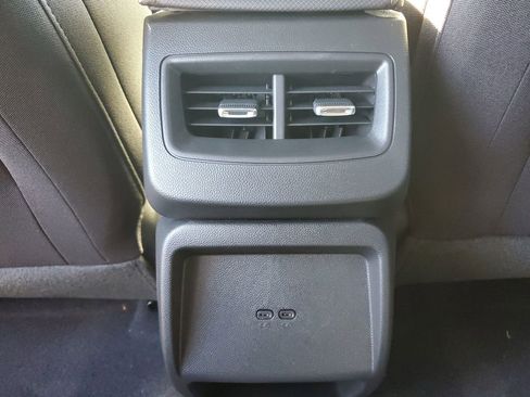 New 2026 Chevrolet Equinox EV LT image 11