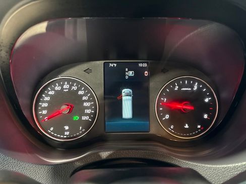 Used 2024 Mercedes-Benz Sprinter 2500 image 14