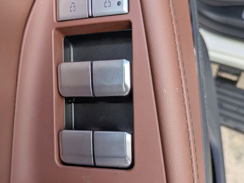 New 2025 Lincoln Navigator Reserve image 20