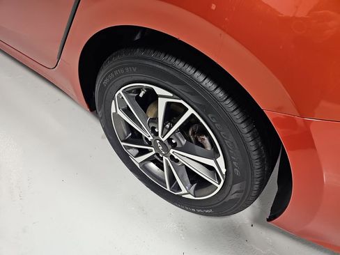 Used 2023 Kia Forte LXS w/ LXS Technology Package image 23