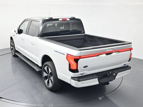 Used 2023 Ford F150 Lightning Platinum AWD/4WD image 40