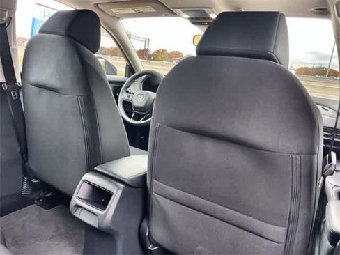 Certified 2024 Honda HR-V LX image 13