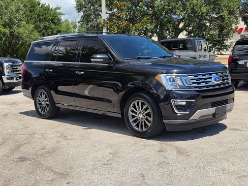 Used 2021 Ford Expedition Limited RWD image 3