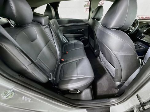 Certified 2022 Hyundai Tucson Limited AWD/4WD image 31