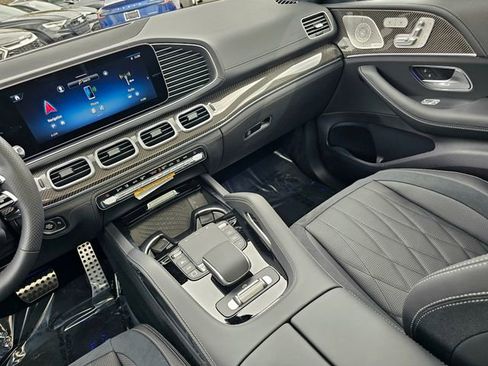 New 2026 Mercedes-Benz GLE 63 AMG S image 29