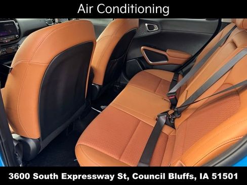 Used 2025 Kia Soul EX FWD image 15