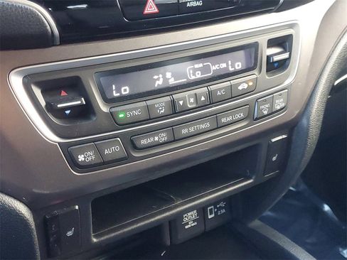 Used 2022 Honda Pilot Sport image 28