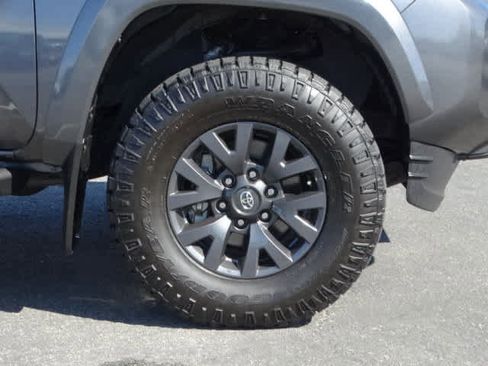 Certified 2023 Toyota Tacoma SR5 image 16