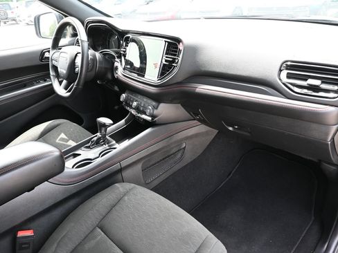 Used 2025 Dodge Durango GT RWD image 31