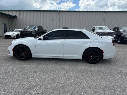Used 2023 Chrysler 300 C RWD image 8
