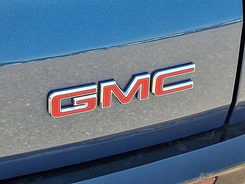 Used 2025 GMC Acadia Denali w/ Super Cruise Package FWD image 24