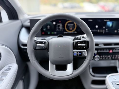 New 2026 Hyundai Ioniq 9 Limited image 11