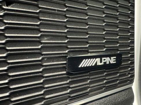 Used 2022 Jeep Grand Cherokee Limited image 46