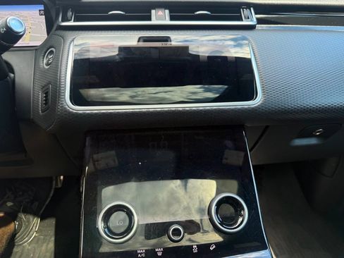 Used 2020 Land Rover Range Rover Velar R-Dynamic S AWD/4WD image 29