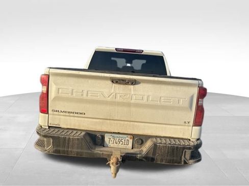 Used 2022 Chevrolet Silverado 1500 LT Trail Boss image 6