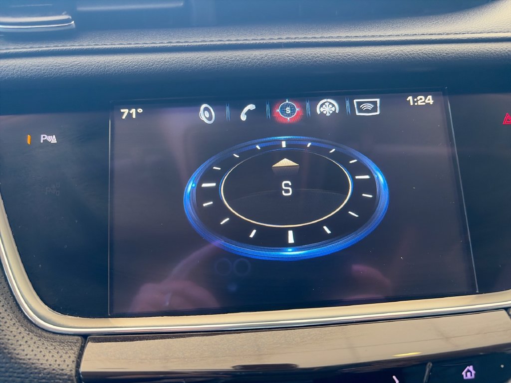 Certified 2017 Cadillac XT5 Luxury FWD image 14