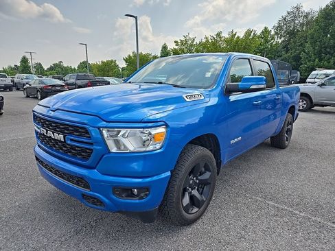 Used 2022 RAM 1500 Big Horn AWD/4WD image 3