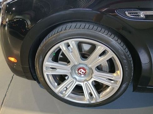 Used 2015 Bentley Flying Spur V8 image 17