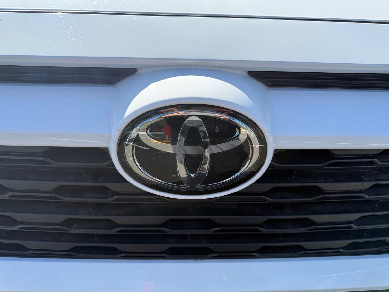 Certified 2025 Toyota RAV4 LE AWD/4WD image 22