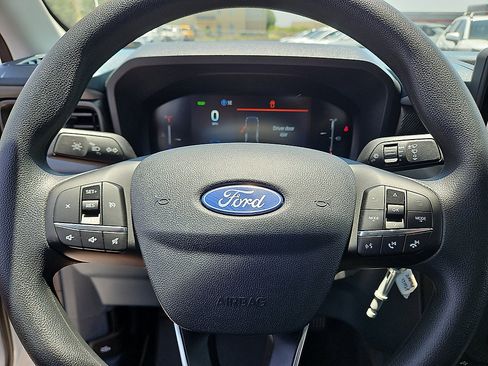 Used 2025 Ford Maverick XL FWD image 15