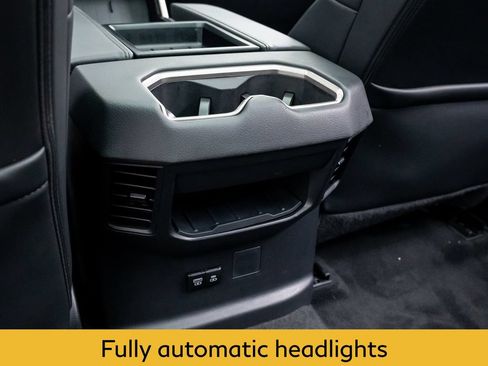 Used 2024 Toyota Tundra Limited AWD/4WD image 19