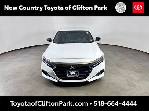 Used 2022 Honda Accord Sport image 8