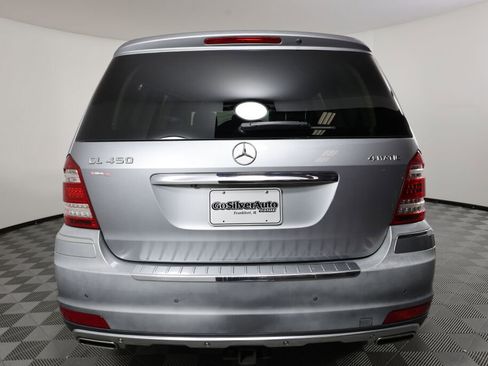 Used 2011 Mercedes-Benz GL 450 4MATIC image 3