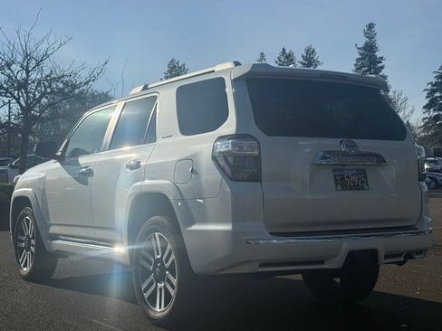 Used 2022 Toyota 4Runner Limited image 3