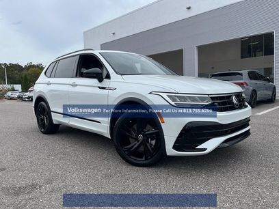 Certified 2023 Volkswagen Tiguan SE R-Line