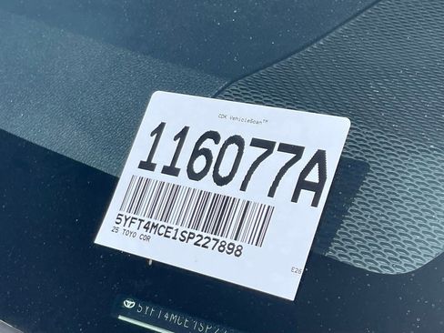 Used 2025 Toyota Corolla XSE FWD image 14