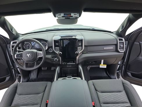 New 2026 RAM 1500 Big Horn AWD/4WD image 9