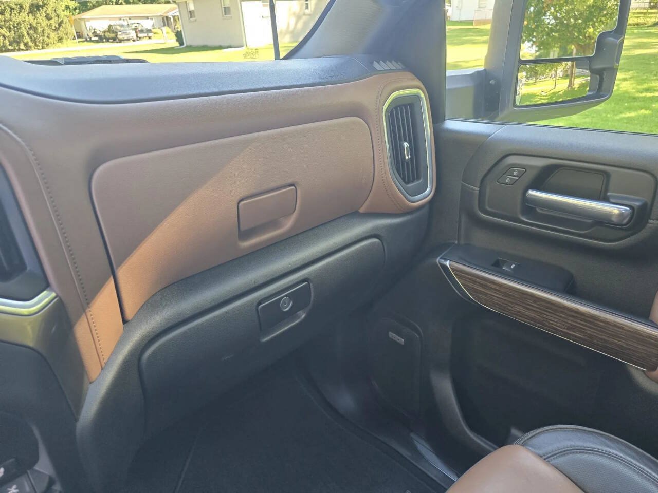 Used 2022 Chevrolet Silverado 3500 High Country w/ Z71 Off-Road Package AWD/4WD image 44