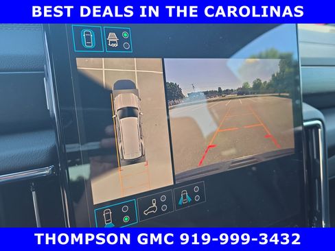New 2026 GMC Yukon Denali w/ Sun & Power Step Package AWD/4WD image 28