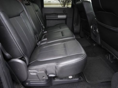 Used 2013 Ford F250 Lariat w/ Lariat Interior Pkg image 15