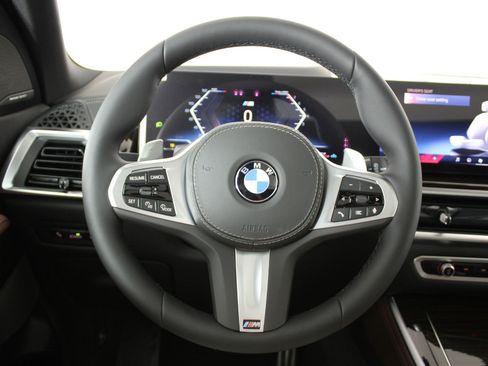 New 2026 BMW X5 xDrive40i w/ M Sport Package image 15