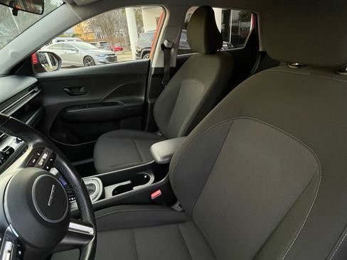 Used 2024 Hyundai Kona SEL image 21
