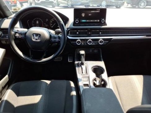 Used 2024 Honda Civic Sport image 13