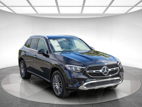 Certified 2026 Mercedes-Benz GLC 300 4MATIC image 5